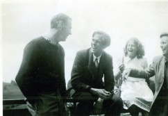 Willy Berger (middle) at international SCI meeting in Herzberg 1946